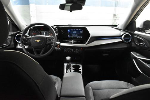 Sterling Gray Metallic 2024 Chevrolet Trax LS