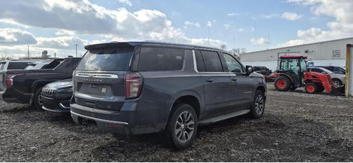 2021 Chevrolet Suburban LT