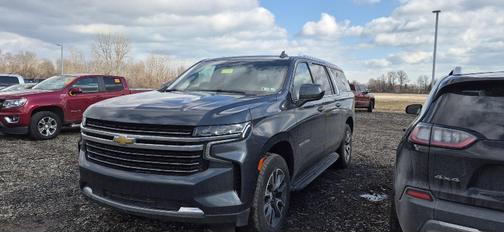 2021 Chevrolet Suburban LT