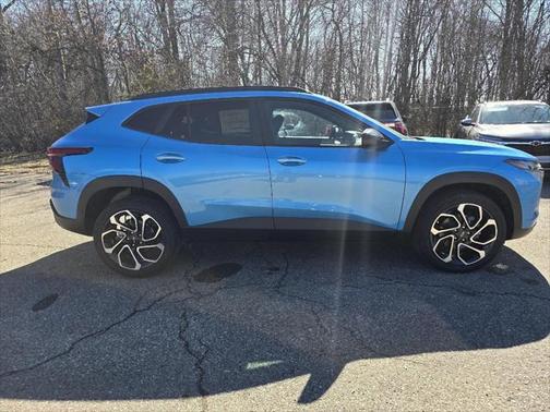 2025 Chevrolet Trax FWD 2RS