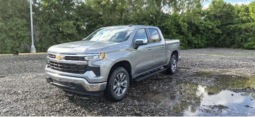 Sterling Gray Metallic 2026 Chevrolet Silverado 1500 LT