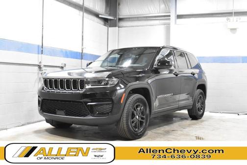 2023 Jeep Grand Cherokee Laredo