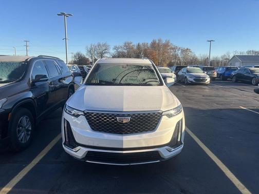 2023 Cadillac XT6 Premium Luxury AWD