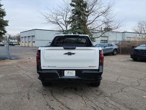 2025 Chevrolet Silverado EV RST