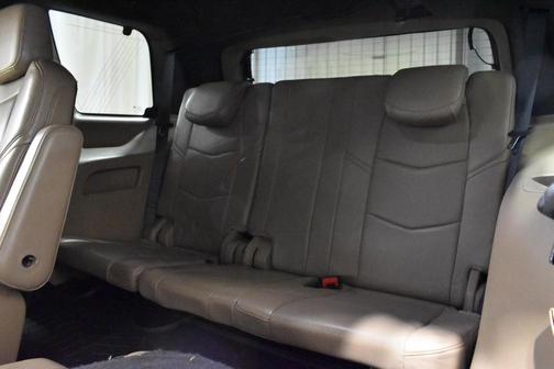 2020 Cadillac Escalade Platinum
