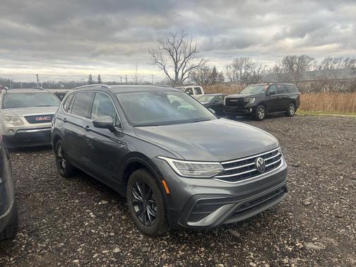 2023 Volkswagen Tiguan 2.0T SE