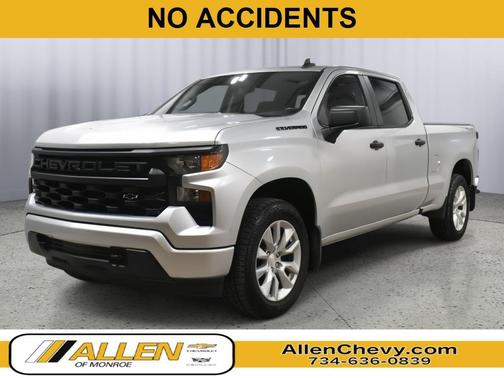 Silver Ice Metallic 2022 Chevrolet Silverado 1500 Custom