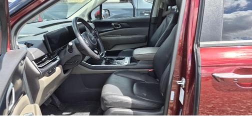 Flare Red 2025 Kia Carnival LXS