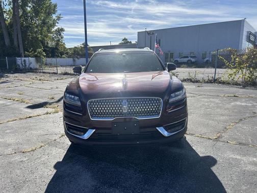 2019 Lincoln Nautilus Reserve