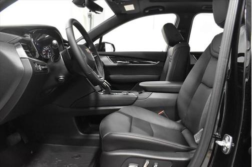 2025 Cadillac XT6 Premium Luxury AWD