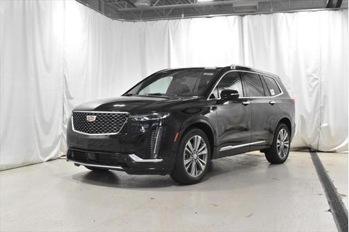 2025 Cadillac XT6 Premium Luxury AWD