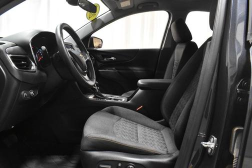 Iron Gray Metallic 2023 Chevrolet Equinox 1LT