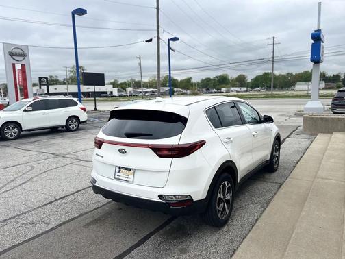 Clear White 2020 Kia Sportage LX