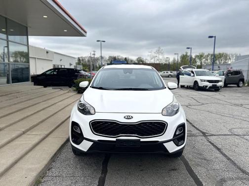 Clear White 2020 Kia Sportage LX