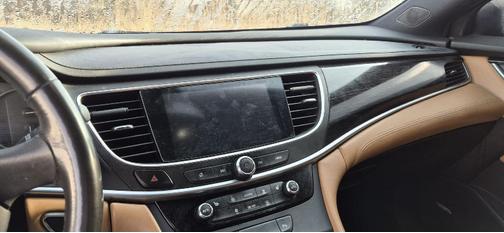 2017 Buick LaCrosse Essence