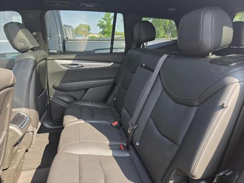 2024 Cadillac XT6 Luxury FWD