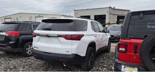 Summit White 2023 Chevrolet Traverse RS
