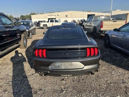 2020 Ford Mustang EcoBoost