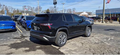 Mosaic Black Metallic 2026 Chevrolet Equinox 1LT