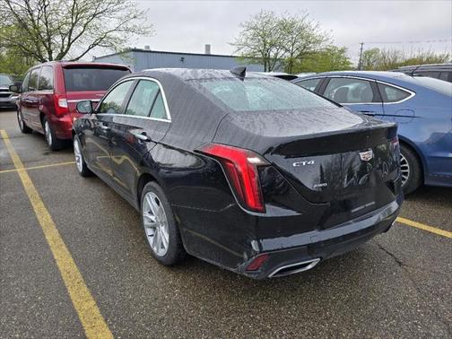 2022 Cadillac CT4 Luxury
