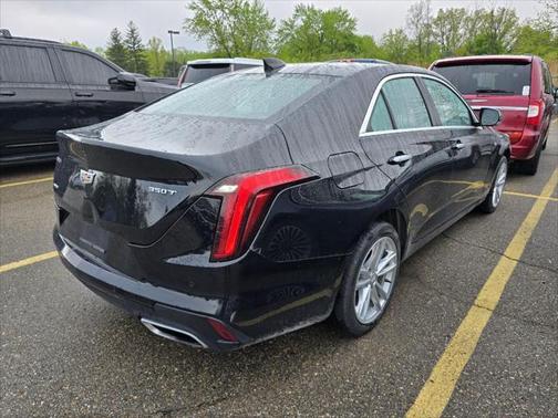 2022 Cadillac CT4 Luxury
