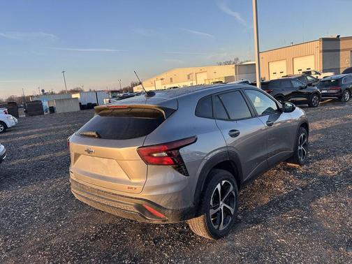 2024 Chevrolet Trax FWD 1RS