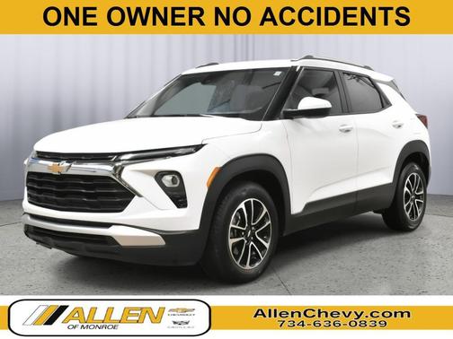 Summit White 2024 Chevrolet Trailblazer LT