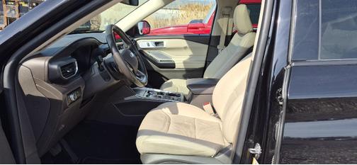 Agate Black Metallic 2020 Ford Explorer Platinum