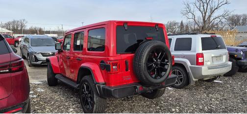 2025 Jeep Wrangler 4xe Sahara