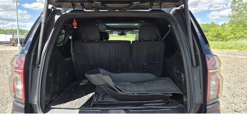 Black 2022 Chevrolet Suburban RST
