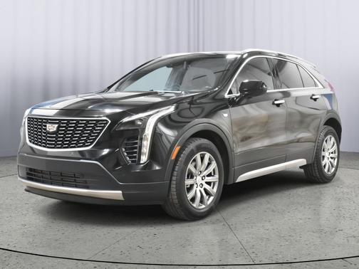 Stellar Black Metallic 2020 Cadillac XT4 Premium Luxury