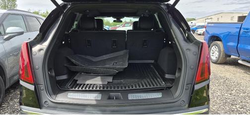 Stellar Black Metallic 2021 Cadillac XT5 Premium Luxury