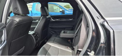 Stellar Black Metallic 2021 Cadillac XT5 Premium Luxury