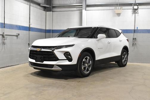 Summit White 2025 Chevrolet Blazer 2LT