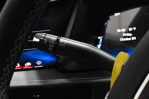 2026 Chevrolet Corvette Stingray w/2LT