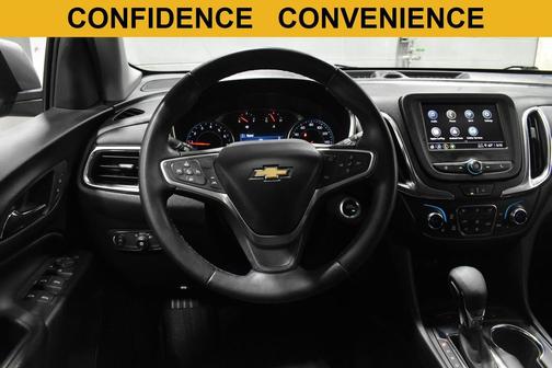Sterling Gray Metallic 2023 Chevrolet Equinox 1LT