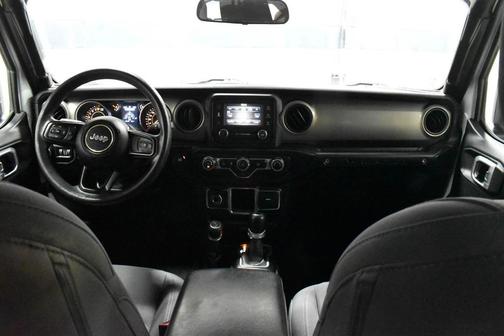 Bright White Clearcoat 2018 Jeep Wrangler Unlimited Sport