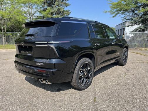2025 Chevrolet Traverse High Country