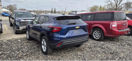 Blue Glow Metallic 2024 Chevrolet Trax LS