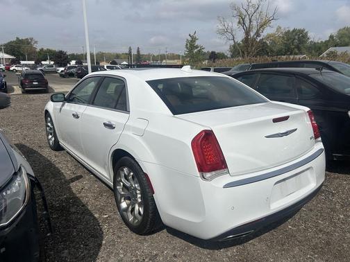 2019 Chrysler 300 C