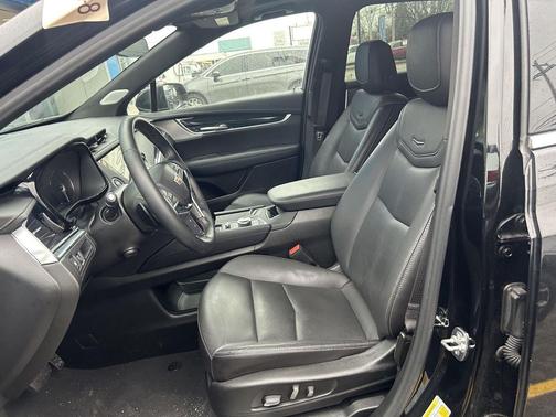 2025 Cadillac XT5 Premium Luxury