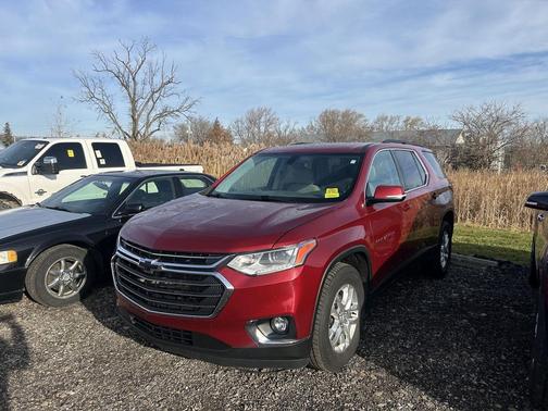 2020 Chevrolet Traverse LT Cloth