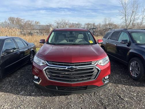 2020 Chevrolet Traverse LT Cloth