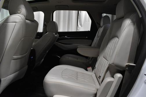 2022 Buick Enclave AWD Avenir