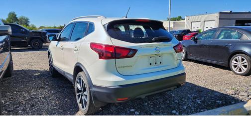 2017 Nissan Rogue Sport S