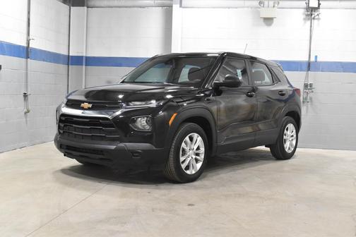 Mosaic Black Metallic 2023 Chevrolet Trailblazer LS