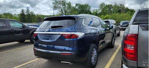 2023 Buick Enclave Essence AWD