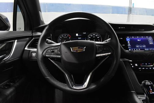 Stellar Black Metallic 2024 Cadillac XT6 Premium Luxury AWD