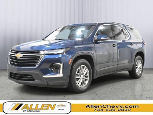 2023 Chevrolet Traverse LT Cloth