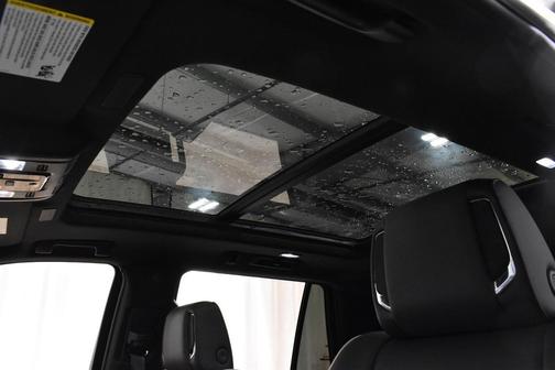 2025 Cadillac Escalade Sport